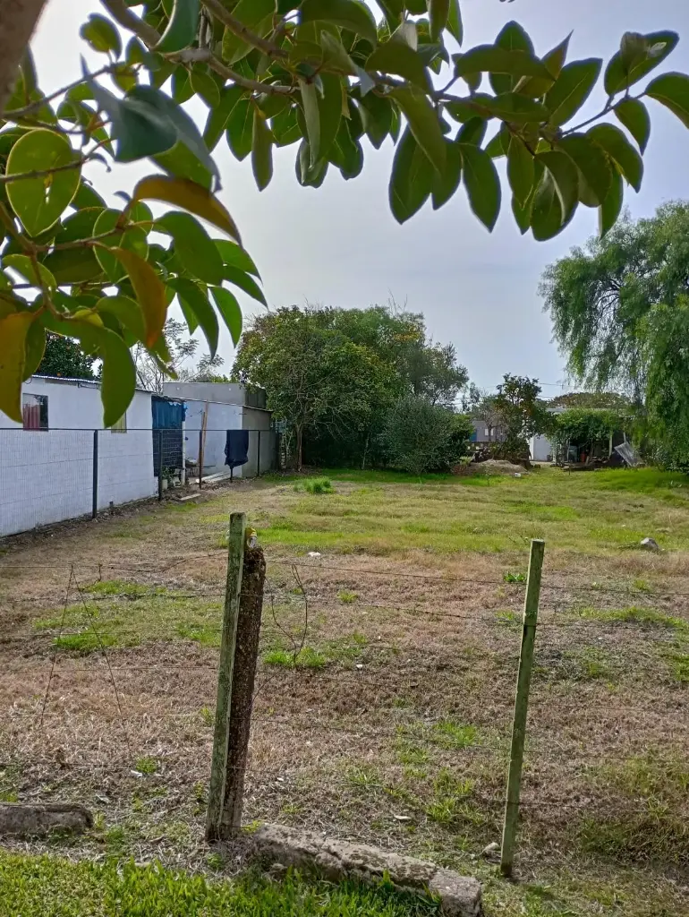 Terreno en Villa Constitución a media cuadra del Río - Salto - USD 15.500